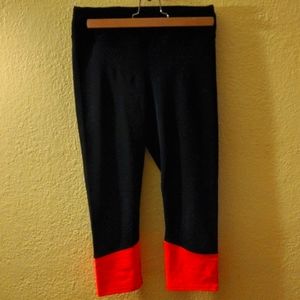 GAP Body athletic stretch leggings SM